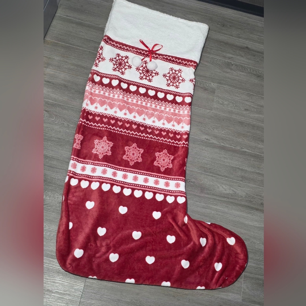 5 Foot Tall Jumbo Christmas Stocking Velour Sherpa Throw Blanket?